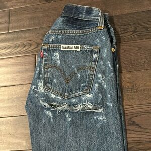 Destroyed vintage Levi’s
